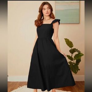 Elegant Black Sleeveless Dress
